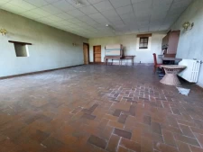 Ancien commerce, 110 m2 + 60m2, terrain de 1242m2