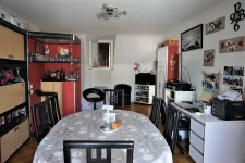  IMMEUBLE DE RAPPORT, 