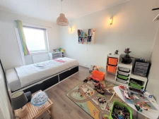 Maison Suédoise, 4 Chambres, 134m2