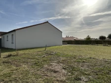 Maison 2 chambres + garage sur parcelle de 816 m2