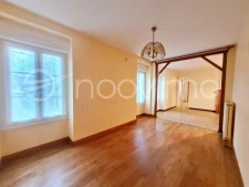 Maison de 1911 de 75 m2 avec  nombreuses dépendances sur 200