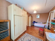 Maison de bourg avec dépendances à rénover