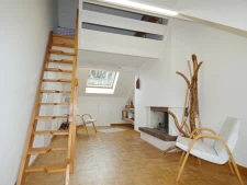 Maison 5 chambres et 1 Bureau de 250 m2 sur 2500 m2 de jardi