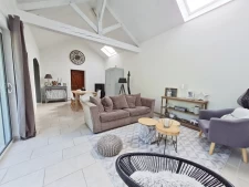 MAISON FAMILIALE type LONGÈRE de 142 m2 proche ERDRE