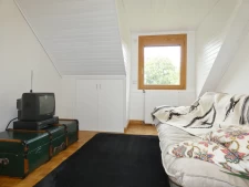 Maison 5 chambres et 1 Bureau de 250 m2 sur 2500 m2 de jardi