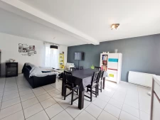 Maison 3 chambres de 2011 proche bourg