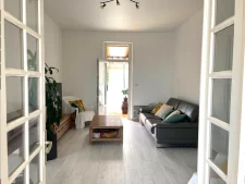  Très belle châtelaillonnaise sur le front de mer