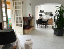  Très belle châtelaillonnaise sur le front de mer