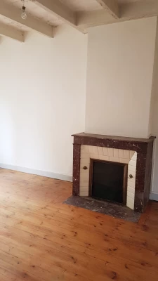 Maison de caractère de 66m2 + Chai de 22 m2 au coeur du vill