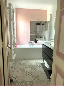  Très belle châtelaillonnaise sur le front de mer