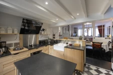 Charme insoupçonnable en CENTRE VILLE