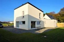 MAISON CONTEMPORAINE 2019 RT2012