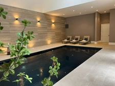 Gagnez en visibilité et en recommandations sur le marché du luxe.