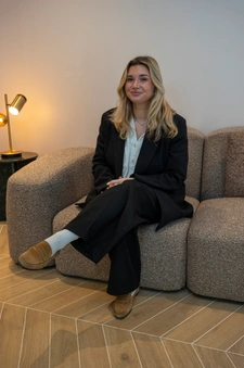 Consultante transaction Vissenaekens Léa