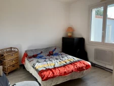 Maison de plain-pied de 100m2 en campagne, avec garage