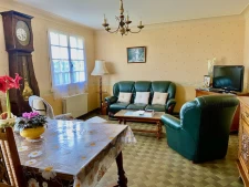 Maison de plain-pied au calme de la campagne