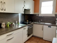 Spacieuse maison de plain-pied de 160m2 avec panneaux solair