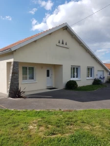 Maison sur terrain de plus de 850 m2