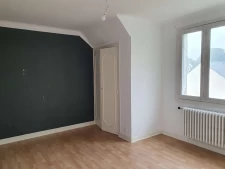 Vaste maison lumineuse proche sentier côtier