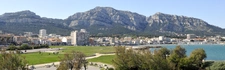 Vivre à la Pointe Rouge à Marseille : immobilier, mer et art de vivre familial dans le 8e