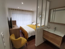 TRES JOLIE PAVILLON SUR 4002 m2