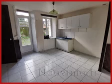  CHARMANTE MAISON CENTRE BOURG