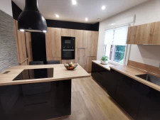 TRES JOLIE PAVILLON SUR 4002 m2