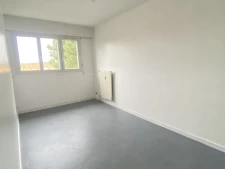 APPARTEMENT T4 VERTOU BOURG