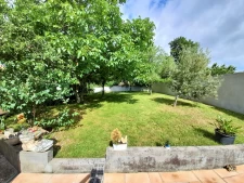 MAISON 4 CHAMBRES SUR SOUS SOL