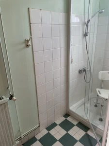 MAISON 2 CH MAYEN / GRENIER AMENAGEABLE ET TERRAIN 800 M2