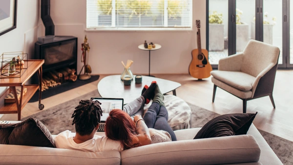Vente immobilière entre particuliers : comment éviter les arnaques et sécuriser sa transaction ?