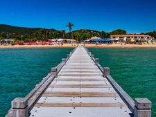 La plage du Débarquement : entre histoire et plaisirs balnéaires