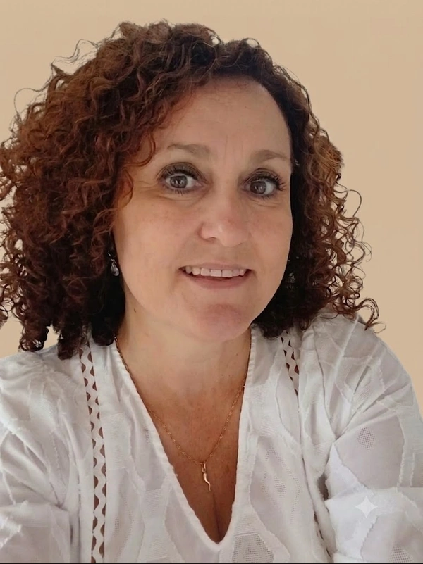 Carole <span class="lastname">CORSIA</span>