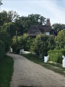 L'Orée des Bois: Acqueville, Bois des Falaises ,Migneaux, Rue des Iselles