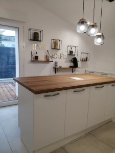 MAISON RESTAUREE 148 M2 AVEC JARDIN