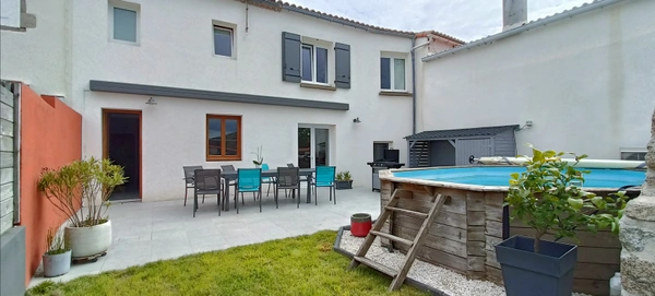 Belle maison Familiale située à 5 kms de Chanverrie