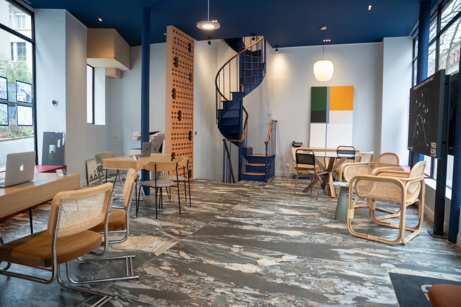 Paris 20 FREDeLION Gambetta 7