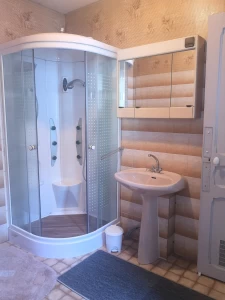 5 PIÈCES 87 M2 MAISON À SAINT DENIS VENDU À 320 000 EUROS.