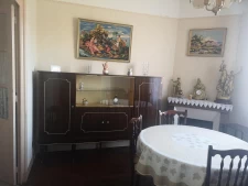 5 PIÈCES 87 M2 MAISON À SAINT DENIS VENDU À 320 000 EUROS.