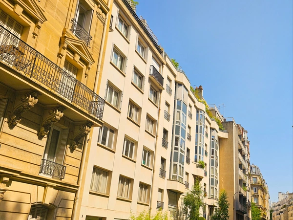 Avenue de l'Abbé Roussel - Paris 16