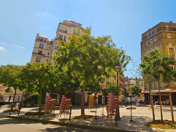 Place Léon Deubel - Paris 16