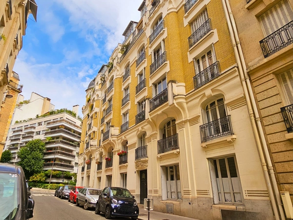 Rue de la Mission Marchand - Paris 16