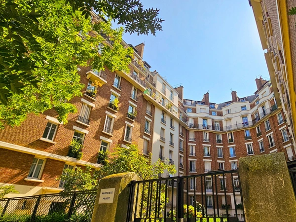 Square de la Bresse - Paris 16