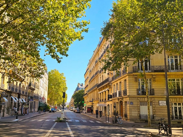 Avenue Pierre 1er de Serbie - Paris 16