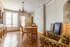 PARIS 10 - QUARTIER PORTE SAINT-MARTIN - APPARTEMENT 5 PIÈCES 2