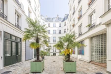 PARIS 10 - QUARTIER PORTE SAINT-MARTIN - APPARTEMENT 2 PIÈCES 8