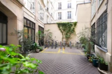 PARIS 10 - QUARTIER PORTE SAINT-MARTIN - STUDIO 7