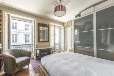 PARIS 10 - QUARTIER PORTE SAINT-MARTIN - APPARTEMENT 3 PIÈCES 7