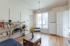 PARIS 9 - QUARTIER ROCHECHOUART - APPARTEMENT 2 PIÈCES 1