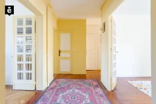 PARIS 10 - QUARTIER PORTE SAINT-MARTIN - APPARTEMENT 4 PIÈCES 2